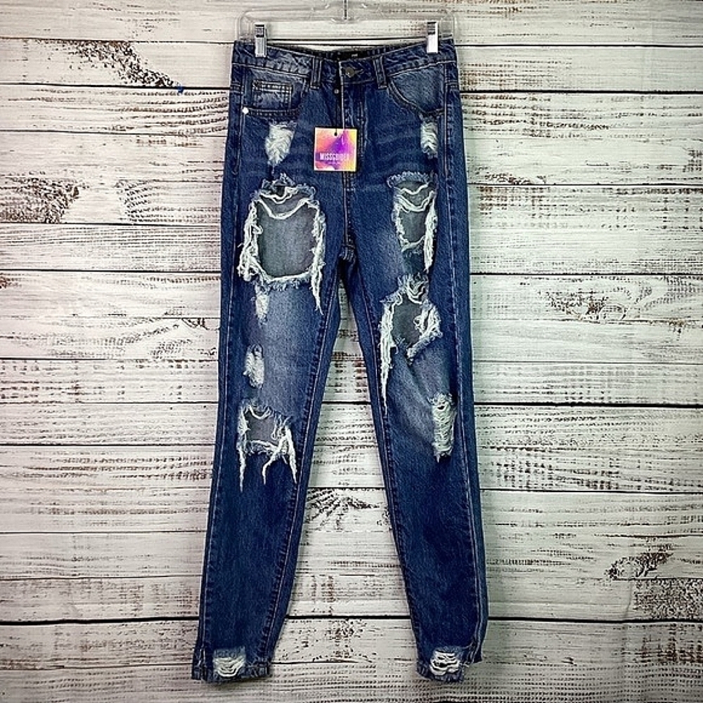 NEW RIOT SIZE‎ 6 HIGH RISE BLUE MOM JEANS DISTRESSED DENIM PANTS MISSGUIDED NWT